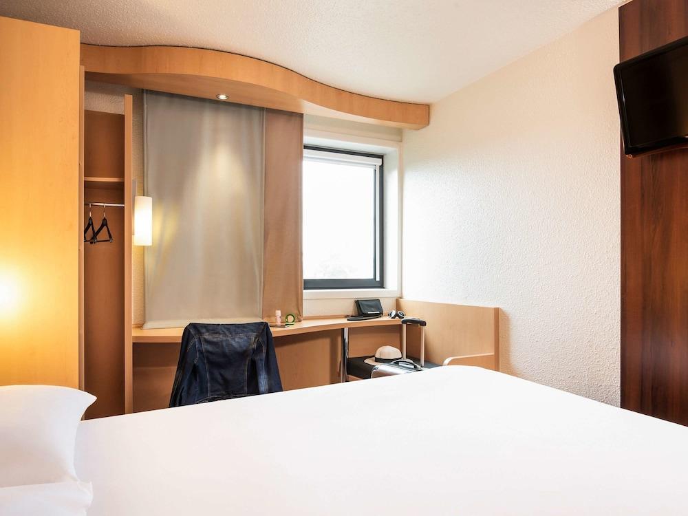 Ibis Paris Creteil Hotel Exterior photo