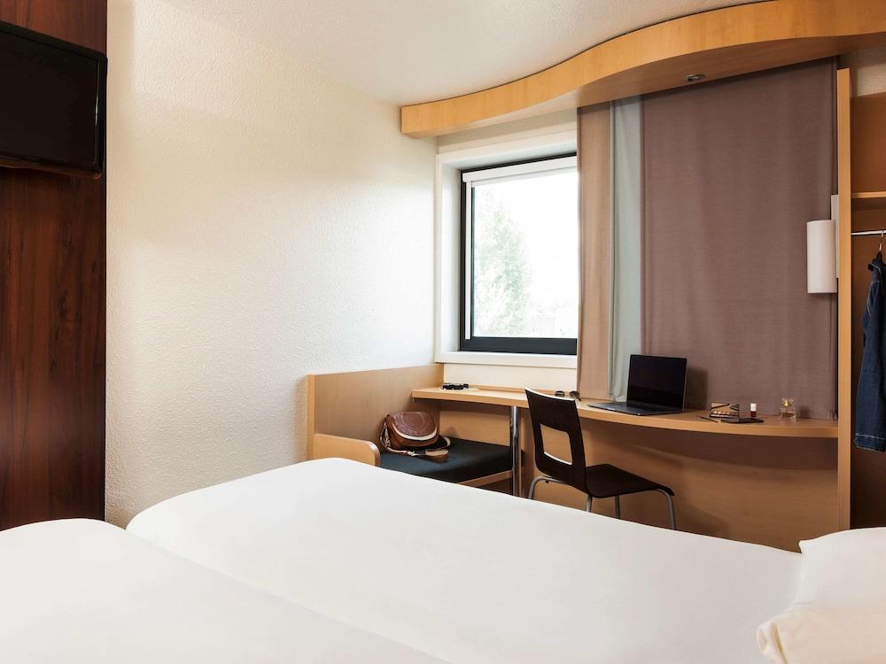 Ibis Paris Creteil Hotel Exterior photo